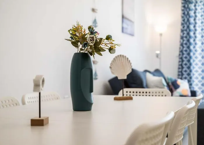 Xenos 6 With A Private Pool Near The Sea *