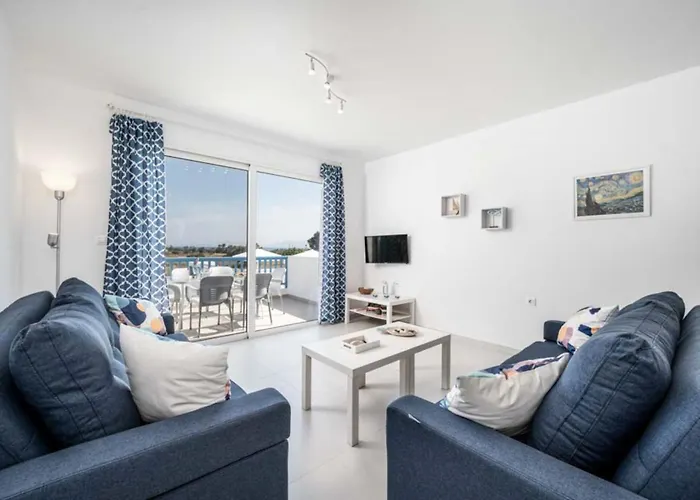 Xenos 6 With A Private Pool Near The Sea * Tigaki