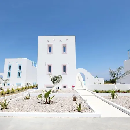 Xenos 6 With A Private Pool Near The Sea *